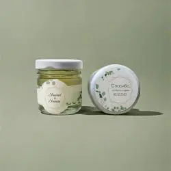 A gift for wedding guests – a set of exclusive sweets in stylish packaging